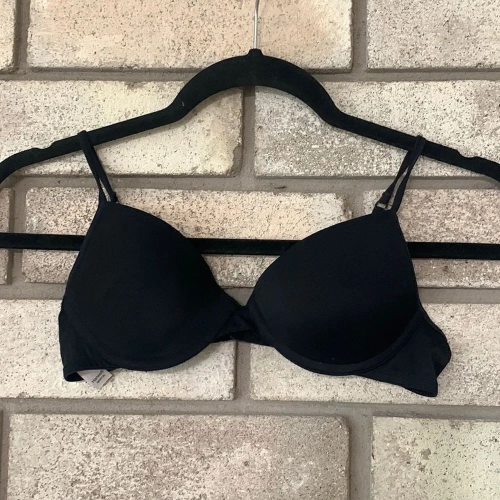 3for$20 bra has underwire size large